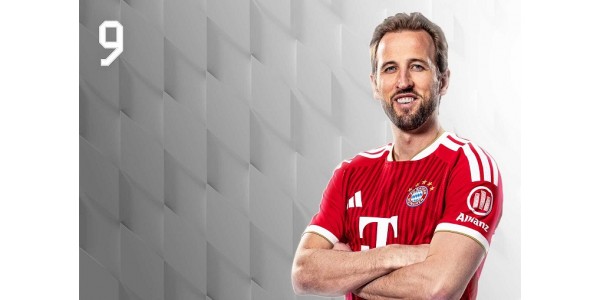 Das brandneue Trikot des FC Bayern München feiert Premiere im Rückspiel des Champions-League-Halbfinals Das brandneue Trikot des FC Bayern München feiert Premiere im Rückspiel des Champions-League-Halbfinals